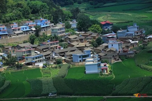 云南禄丰市勤丰镇:垃圾热解助力乡村洁净美 云南禄丰市勤丰镇:垃圾热解助力乡村洁净美